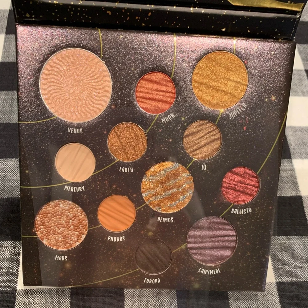 Dito LIMITED EDITION VENUS 12 Shade Palette